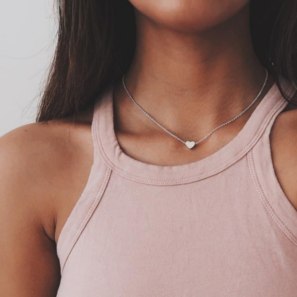 ✨Dainty Silver Heart Necklace✨